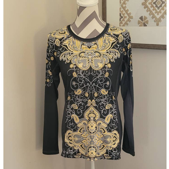 Athleta Tops - Athleta Paisley Runaway Athletic Top Size Small